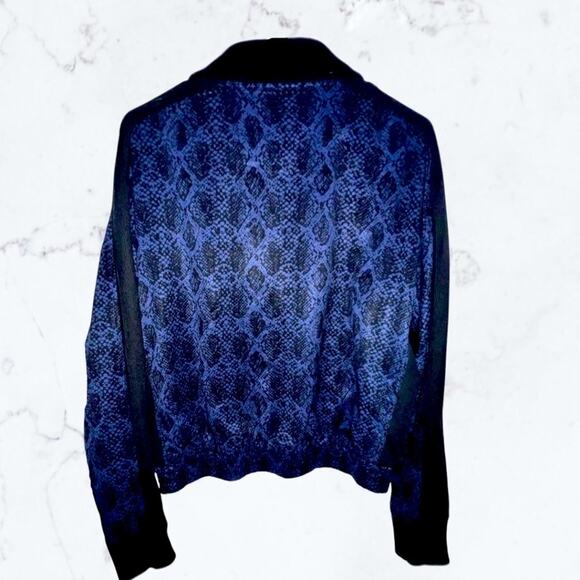 Athleta Brooklyn Bomber Zip Up Jacket Blue Python NWOT - Picture 2 of 3